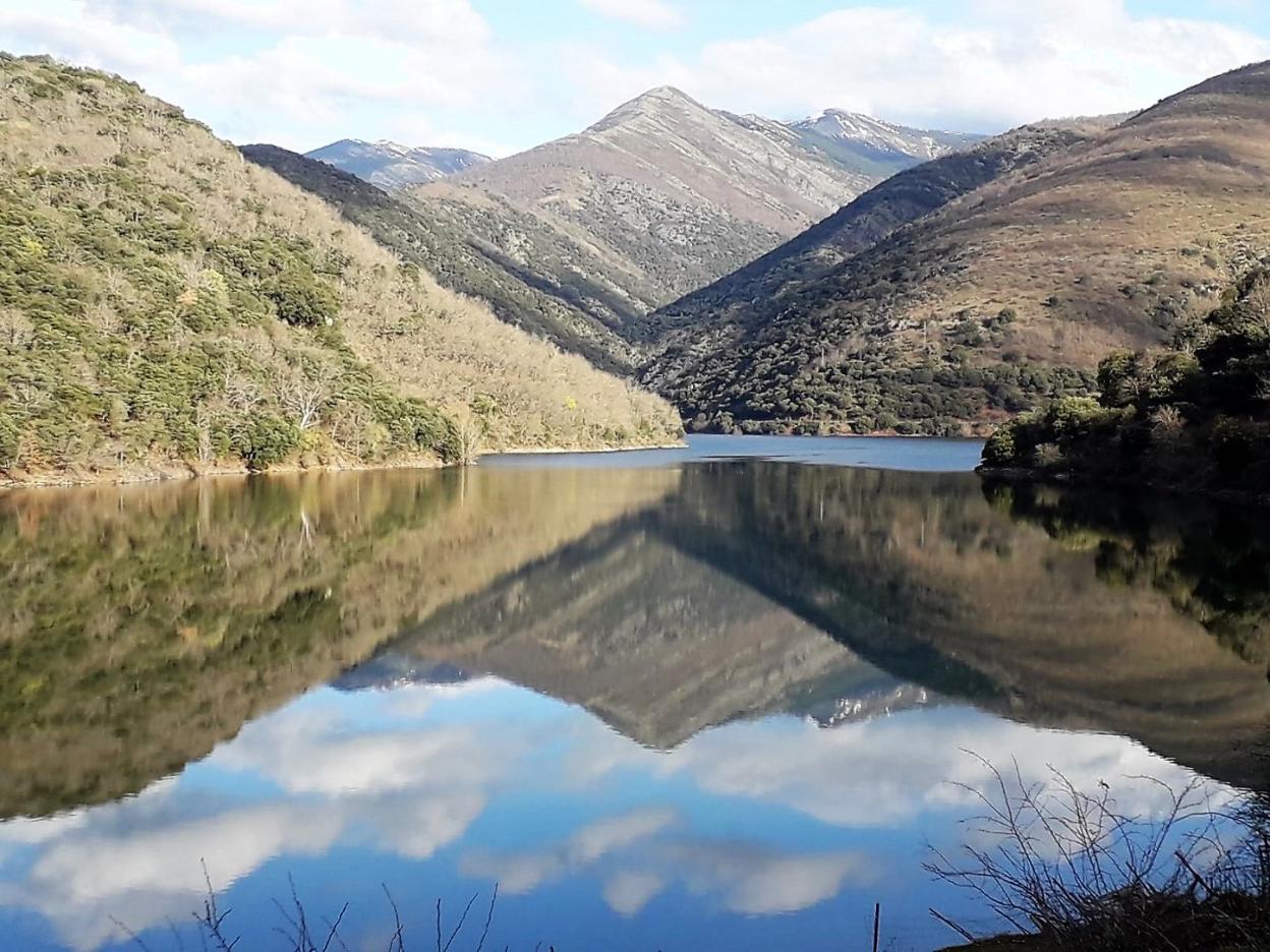 Mansilla ofrece unos paisajes espectaculares en estas semanas. 