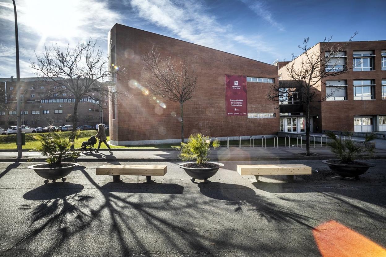 Edificio Quintiliano de la Universidad de La Rioja, donde se imparte el máster habilitante de Derecho. 