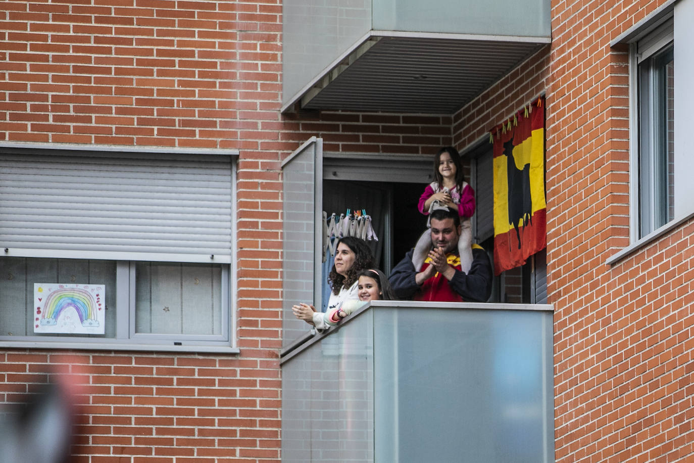 El barrio no ha faltado a la cita de la tarde.