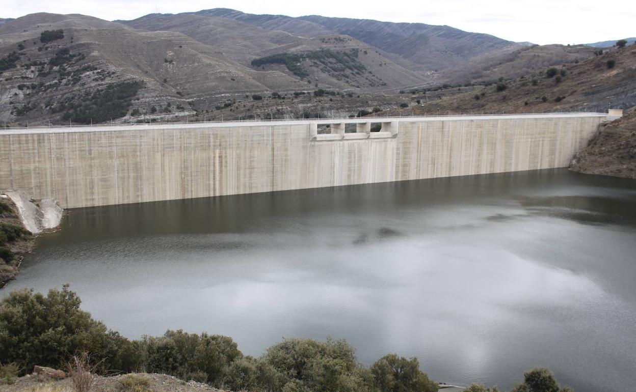 Presa de Enciso. 