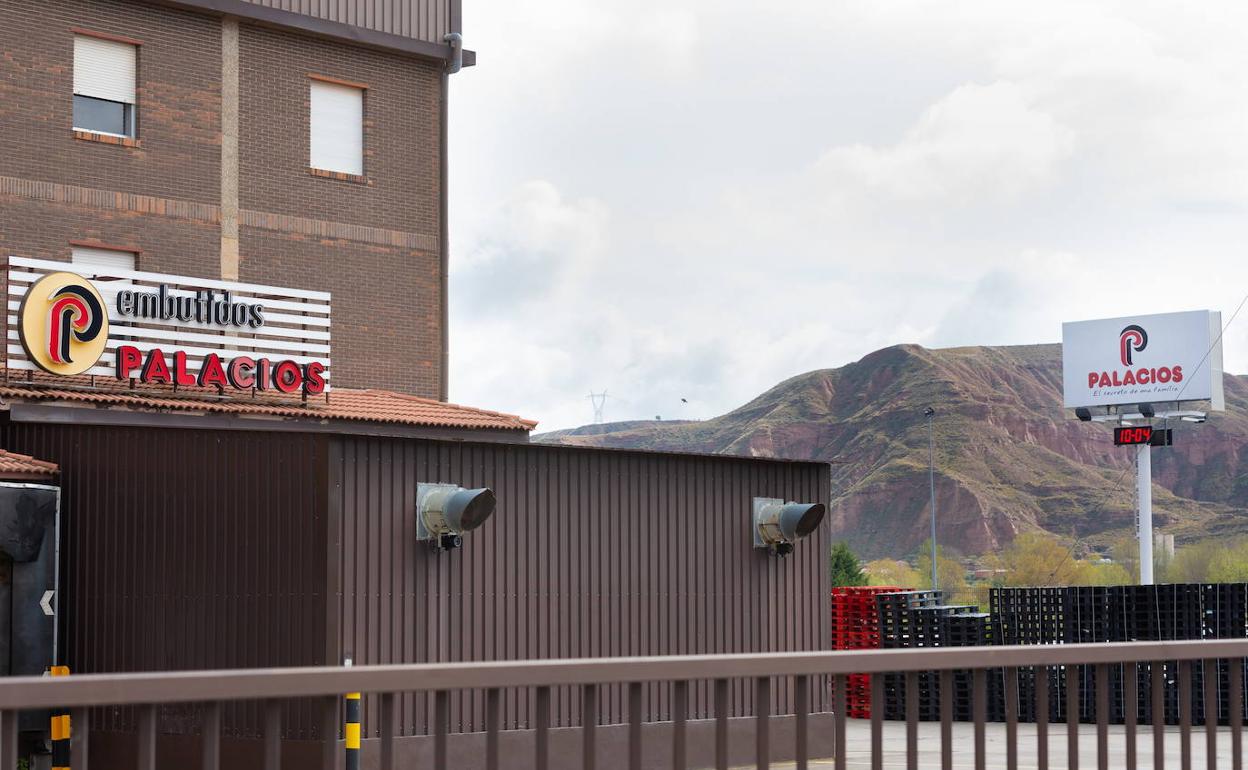 Incendio en un transformador de Palacios Alimentación