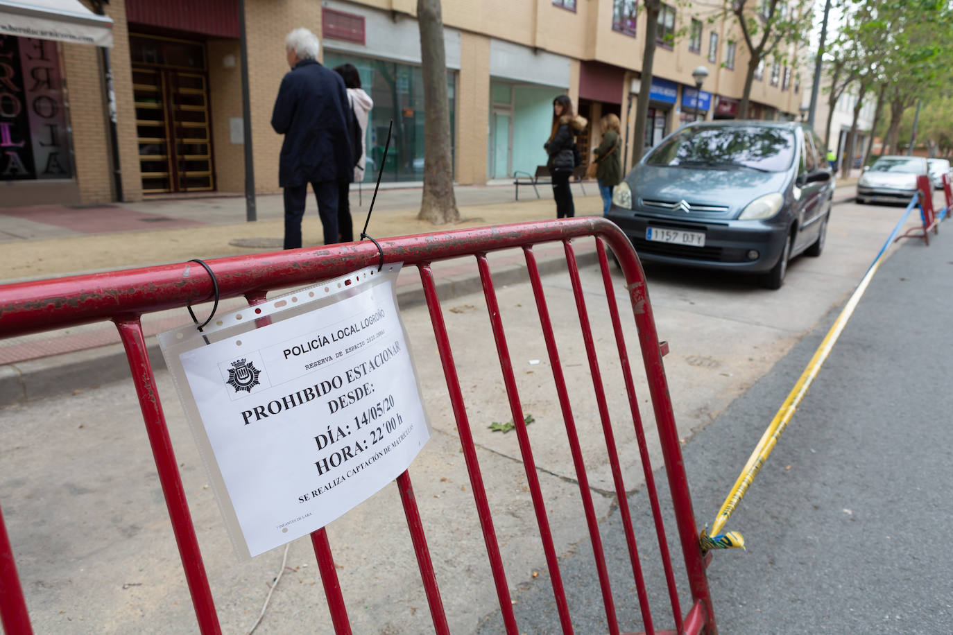 La ciudad de Logroño amplía sus aceras para desplazarse de forma segura durante la crisis pero con visos de permanencia