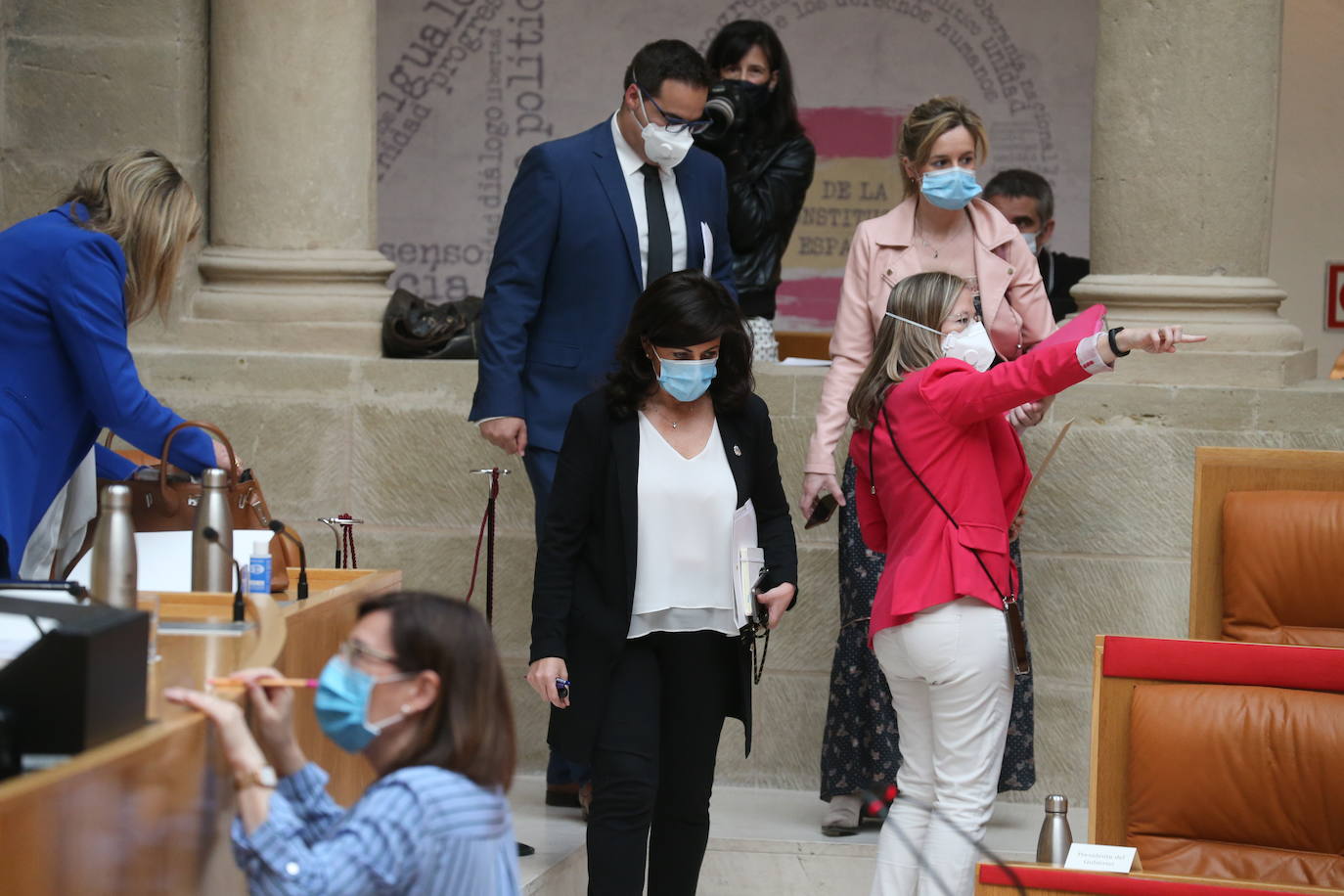 Fotos: La sesión de mayo del Parlamento riojano, en imágenes