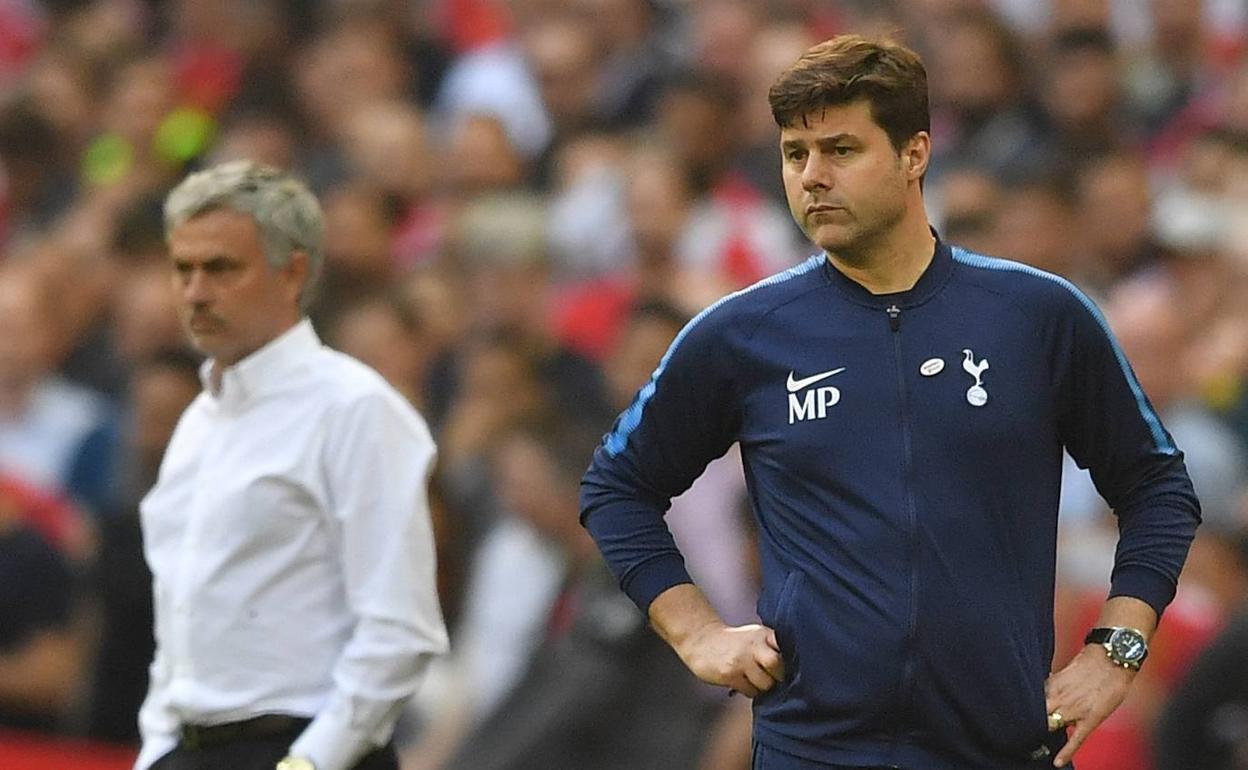 José Mourinho y Mauricio Pochettino, cuando dirigían a Manchester United y Tottenham, respectivamente. 