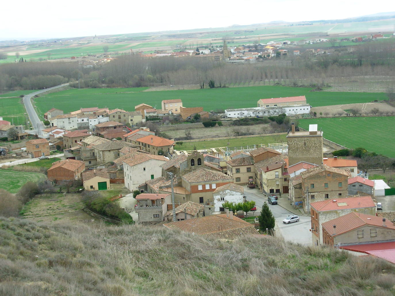 Panorámica de Baños de Rioja.