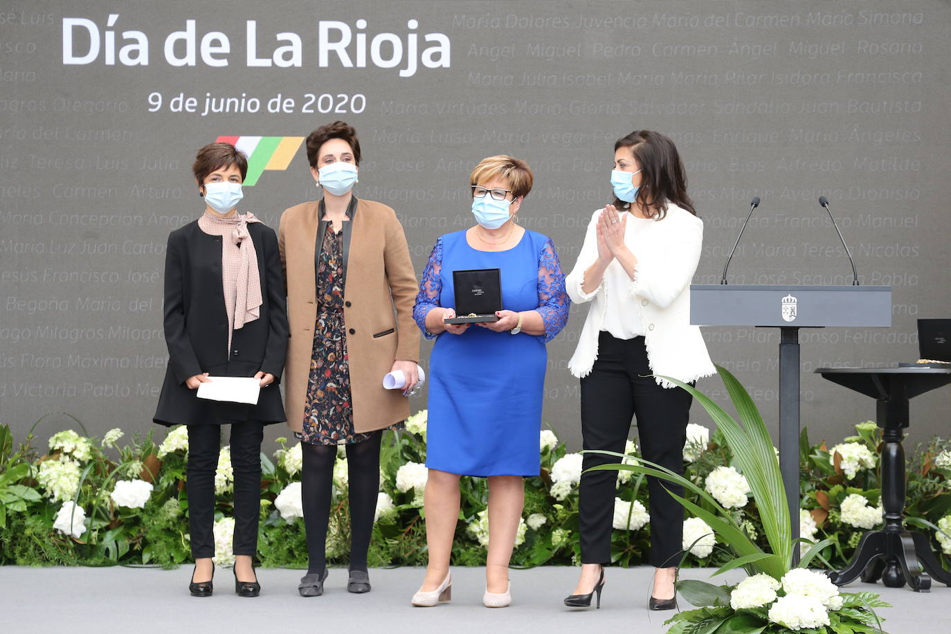 El recientemente fallecido teniente coronel Jesús Gayoso y el colectivo de profesionales sanitarios y sociosanitarios de la región han sido los distinguidos en este Día de La Rioja que ha estado marcado por la lucha contra el Covid-19