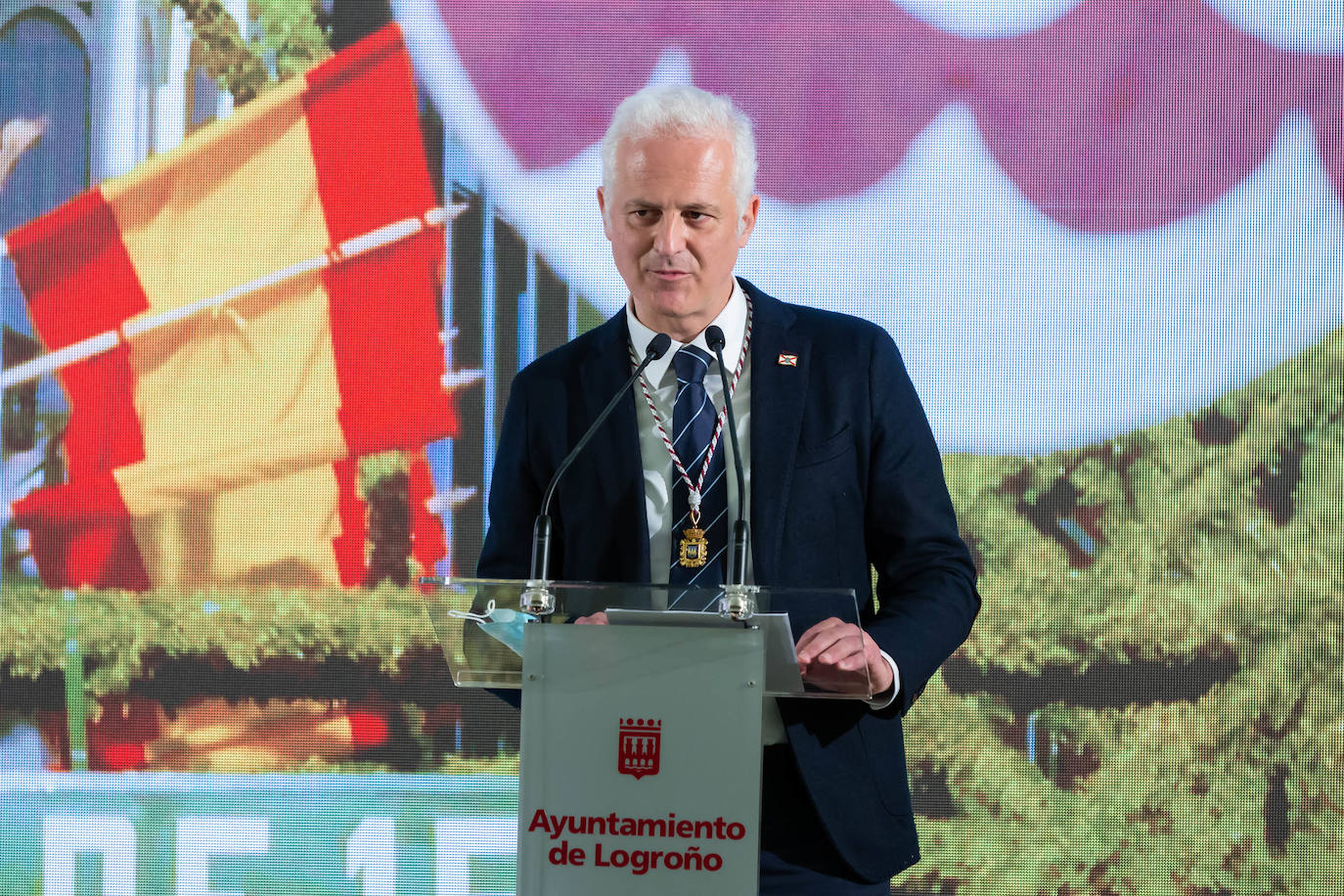 El alcalde de Logroño ha trasladado el agradecimiento del Consistorio a todos los ciudadanos