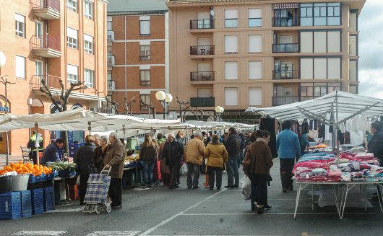 Mercadillo de Santo Domingo. 