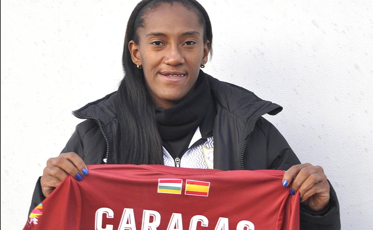 El EDF Logroño renueva a Daniela Caracas