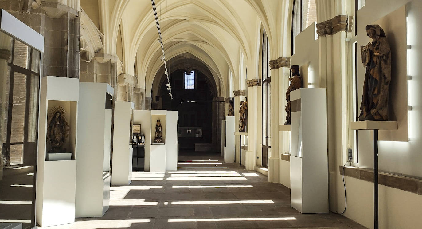 Imagen principal - La catedral de Santo Domingo abre mañana al turismo