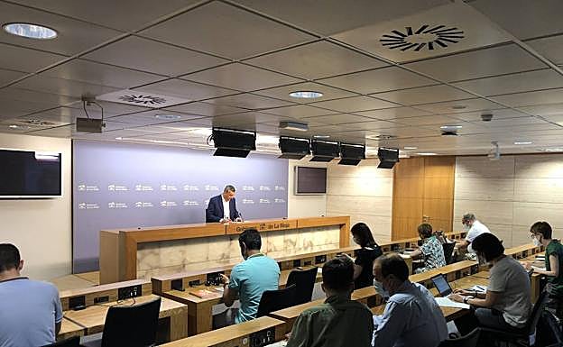 Rueda de prensa en la que se ha dado cuenta de los asuntos aprobados en el Consejo de Gobierno. 