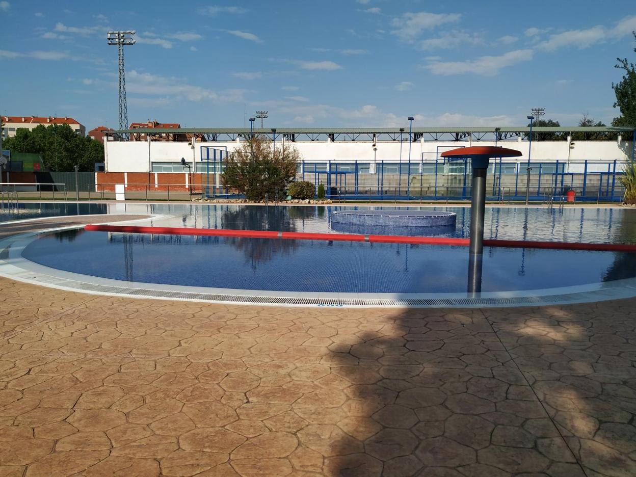 Las piscinas municipales de Arnedo permanecerán cerradas durante este verano por prevención. 