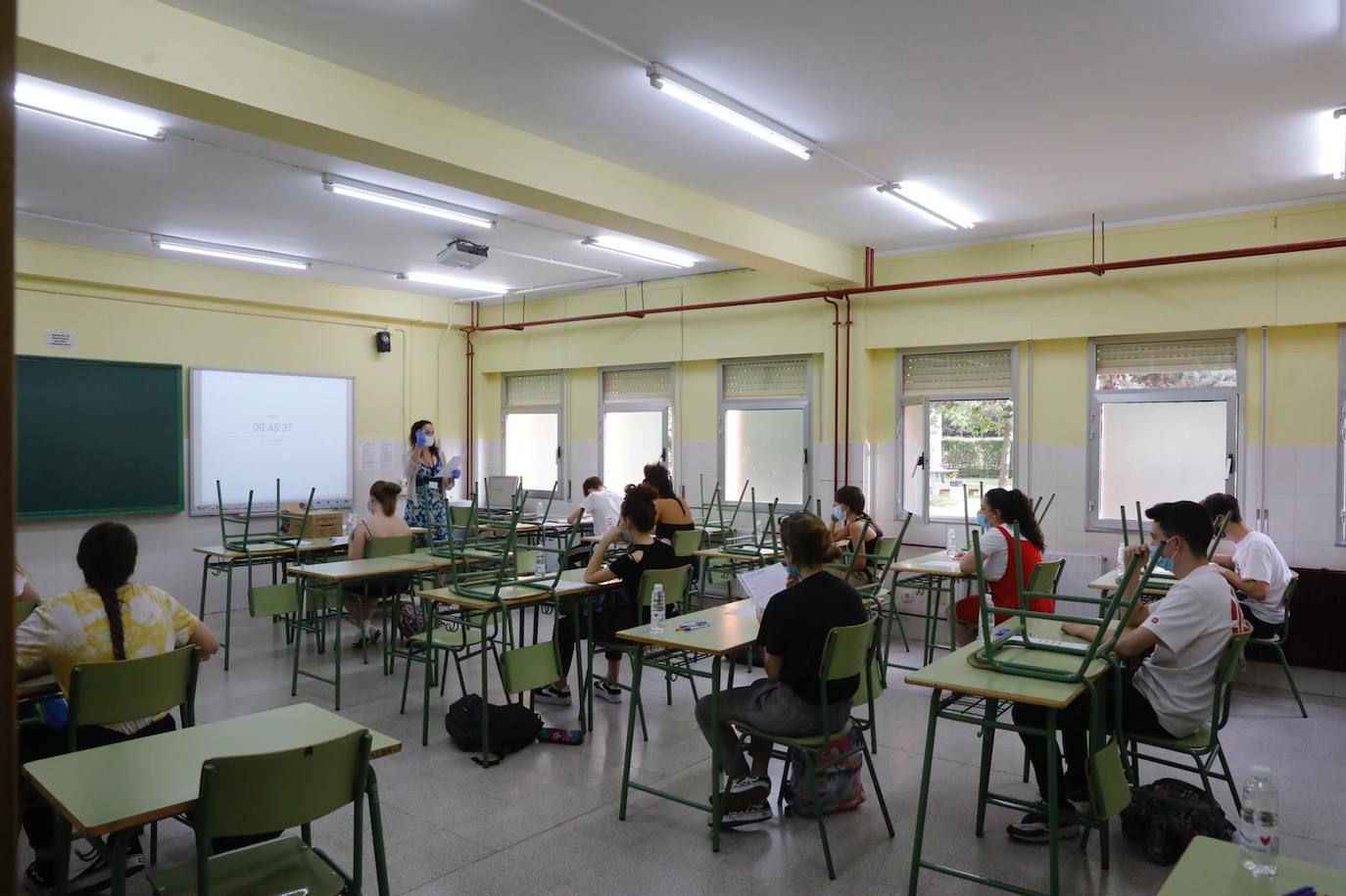 Los estudiantes riojanos se presenta desde este miércoles a la EBAU.