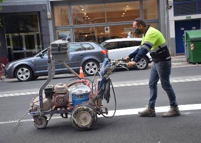 Imagen secundaria 1 - Vara de Rey, &#039;calle abierta&#039;... a la discordia