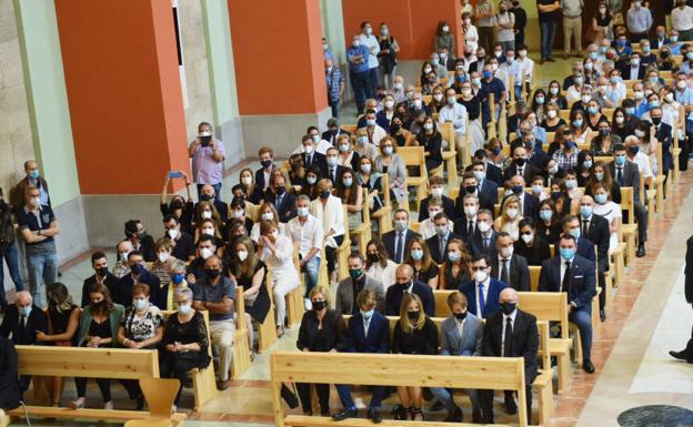 Logroño arropa a la familia Gayoso en el funeral del jefe de los GAR