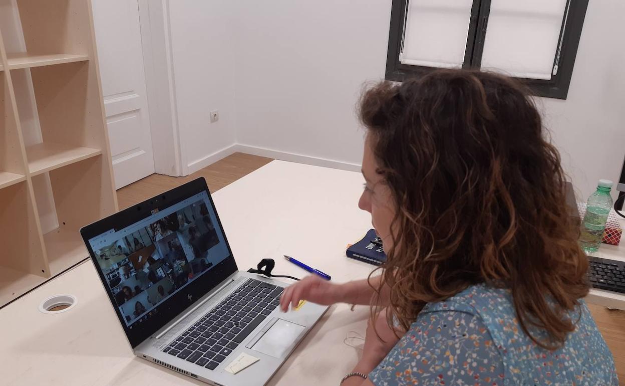 Sara Carreño, en la videoconferencia.