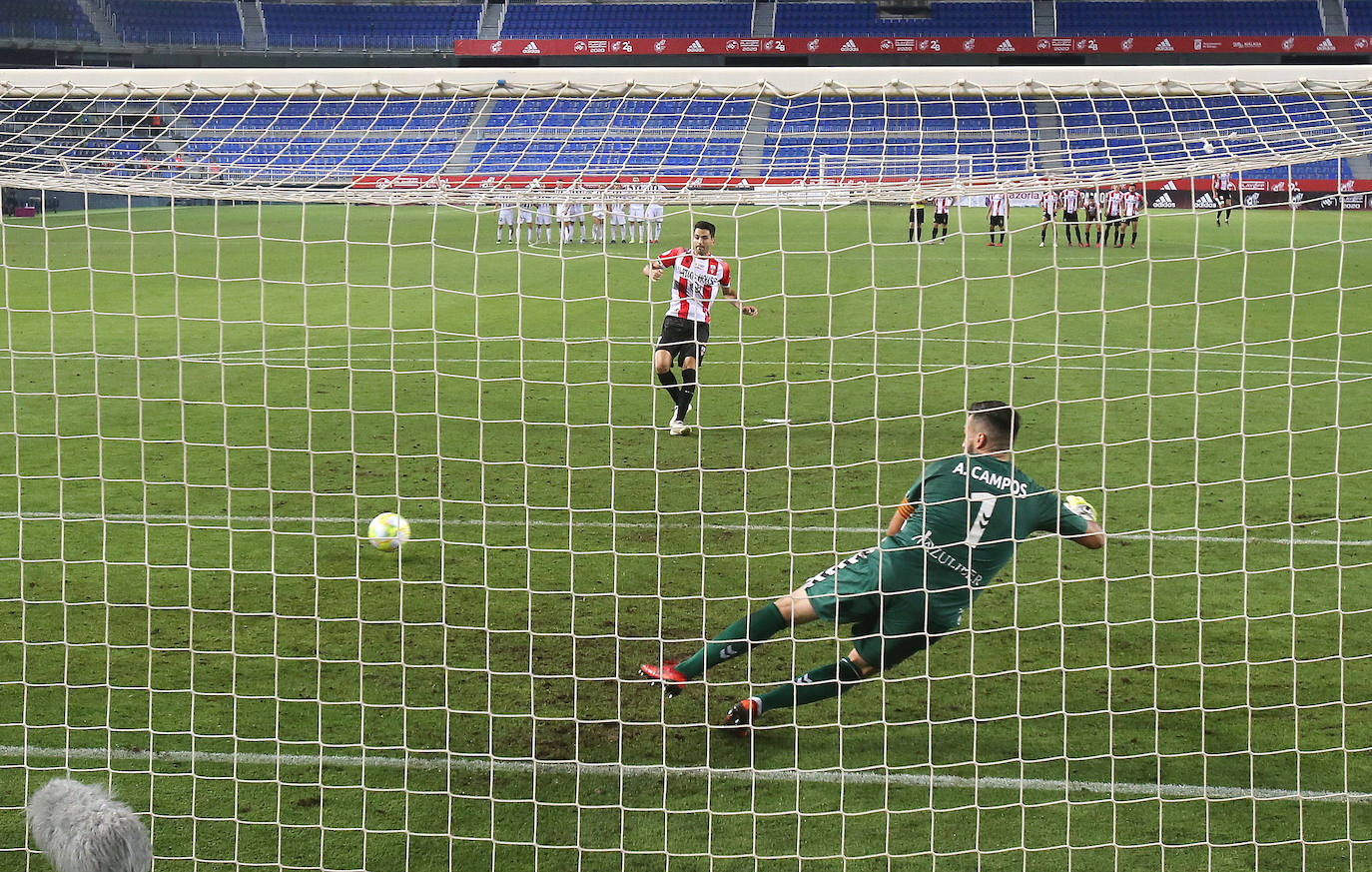 Los de Sergio Rodríguez ascienden a Segunda División tras superar al Castellón en la tanda de penaltis