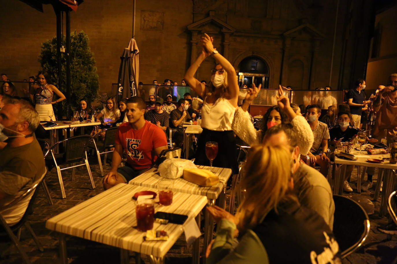 Fotos: Los penaltis, en la calle: agonía y delirio