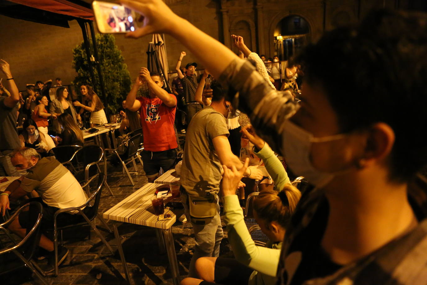 Fotos: Los penaltis, en la calle: agonía y delirio