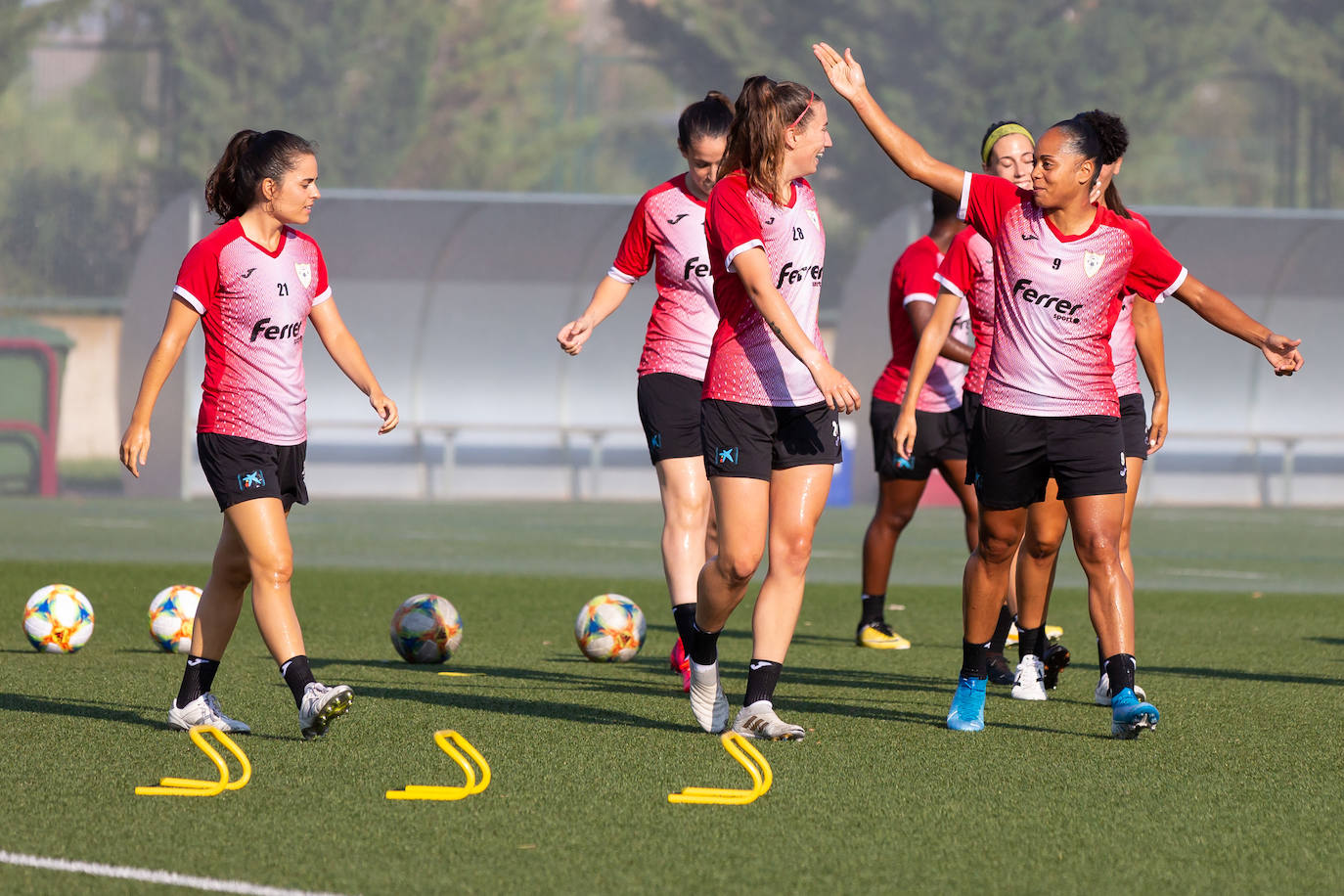 Las logroñesas iniciaron este lunes la pretemporada con un proyecto ilusionante y reconocido, pero con las incertidumbres que genera el coronavirus