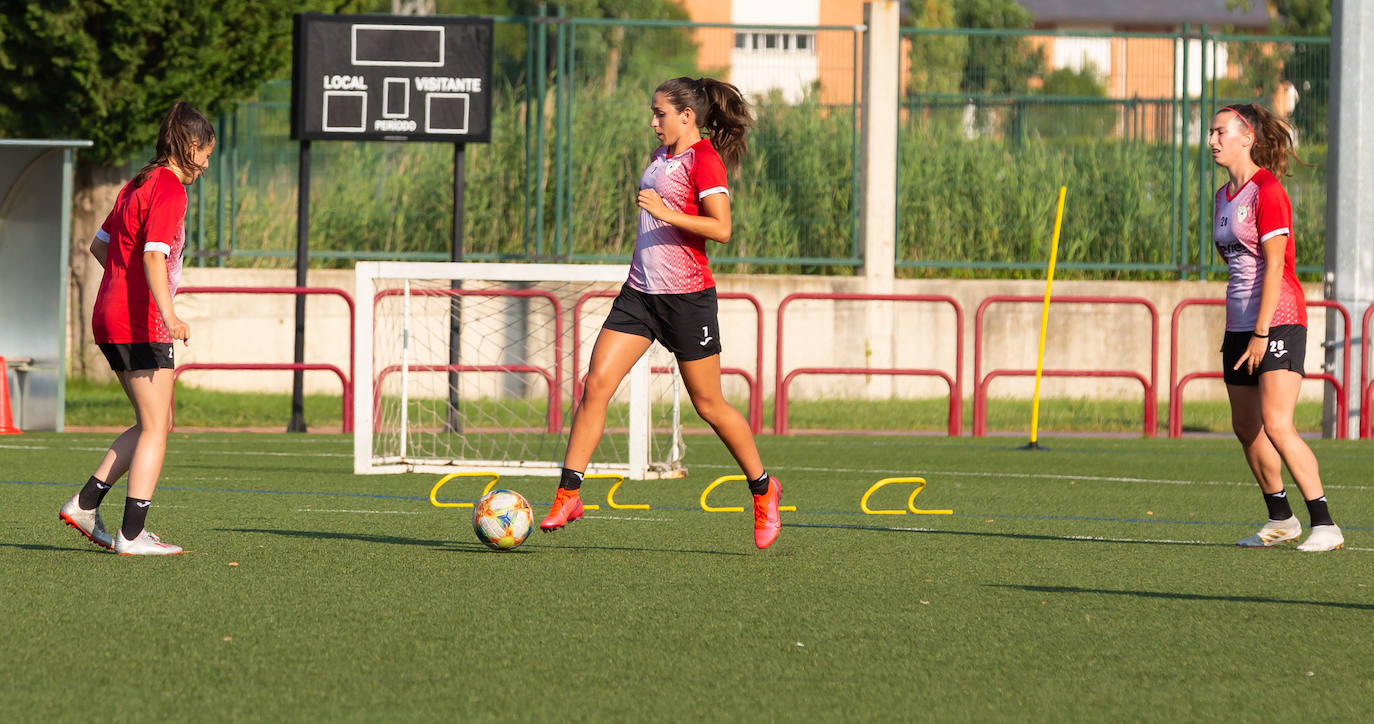 Las logroñesas iniciaron este lunes la pretemporada con un proyecto ilusionante y reconocido, pero con las incertidumbres que genera el coronavirus