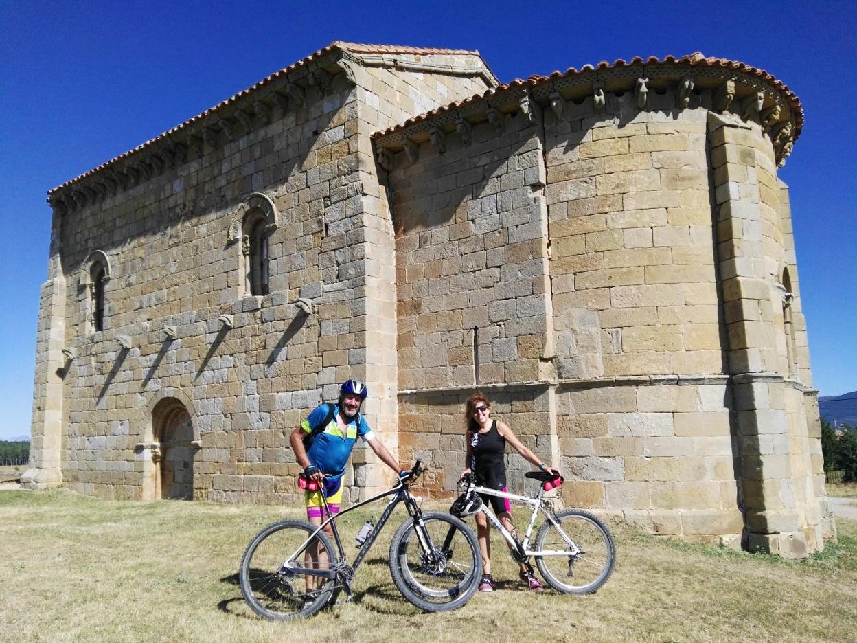 Amparo Castrillo y su marido comparten su afición por el ciclismo. 