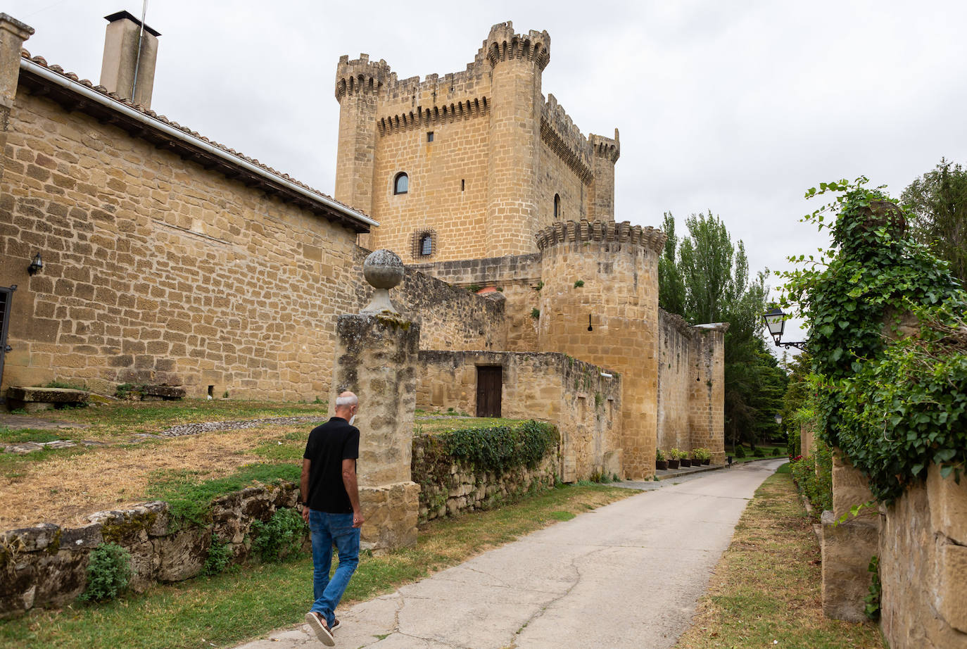 Prestigiosos artistas han decidido dejar huella en la localidad riojana