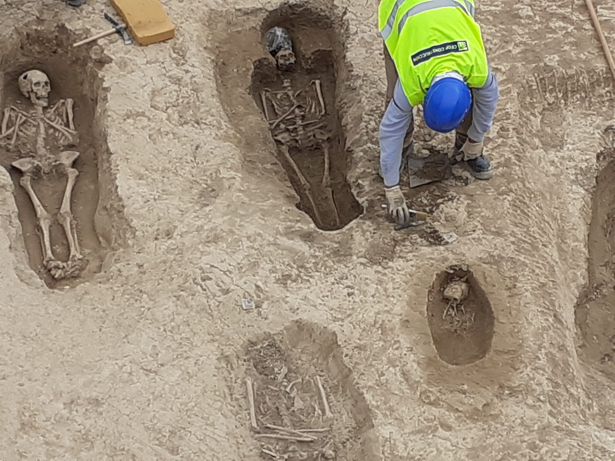 El origen de este hallazgo son los trabajos arqueológicos previos al desdoblamiento de la carretera N-120