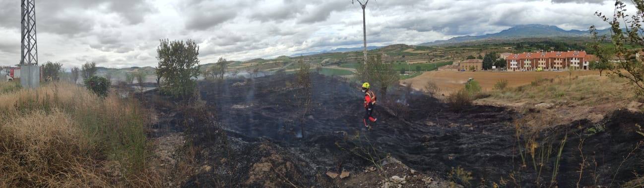 Este domingo se ha producido un incendio agrario que ha sido controlado a alrededor de las cuatro de la tarde