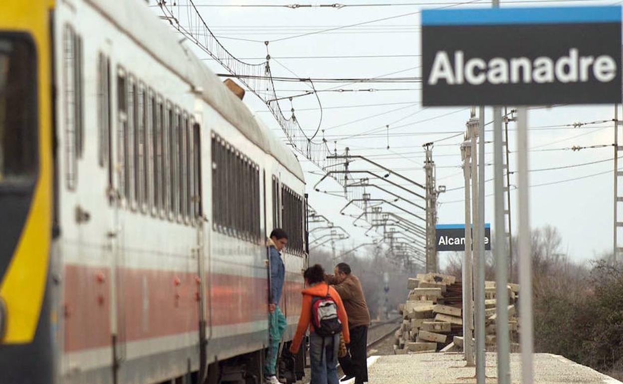 Estación de tren de Alcanadre, en una foto de archvio. 