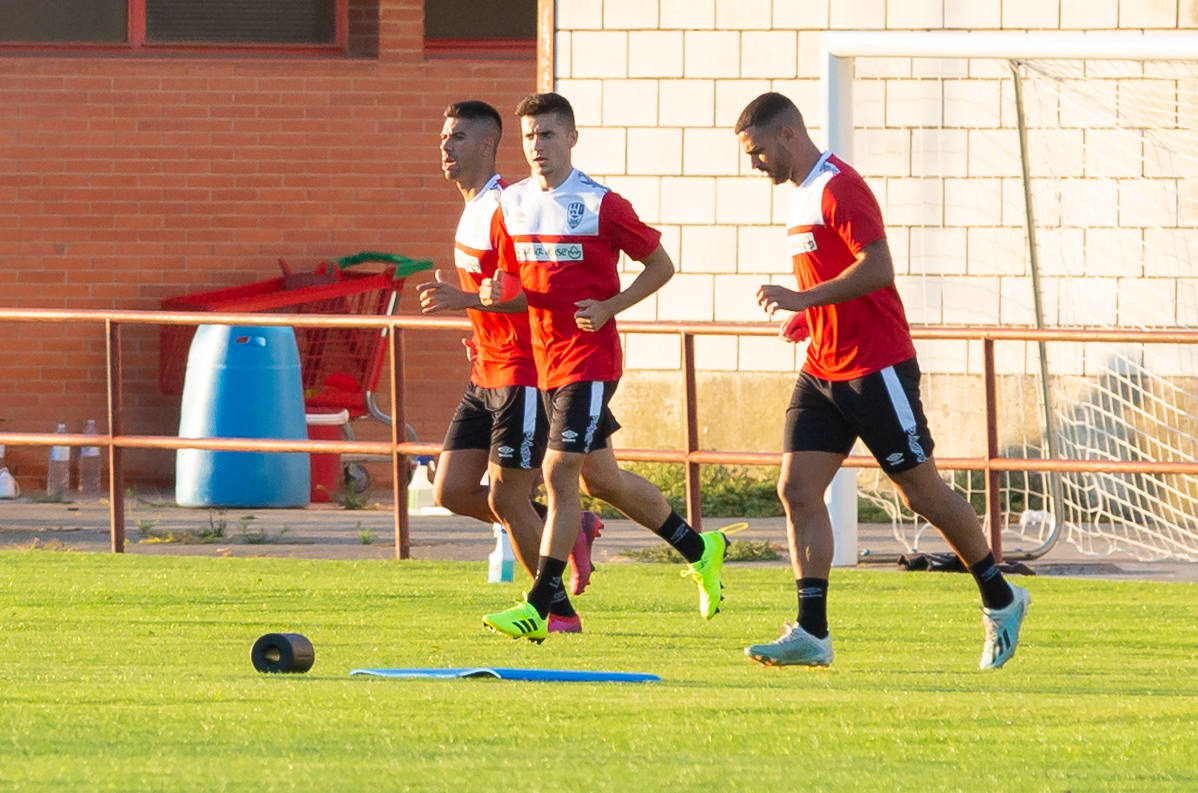 El equipo ha realizado este jueves su primer entrenamiento