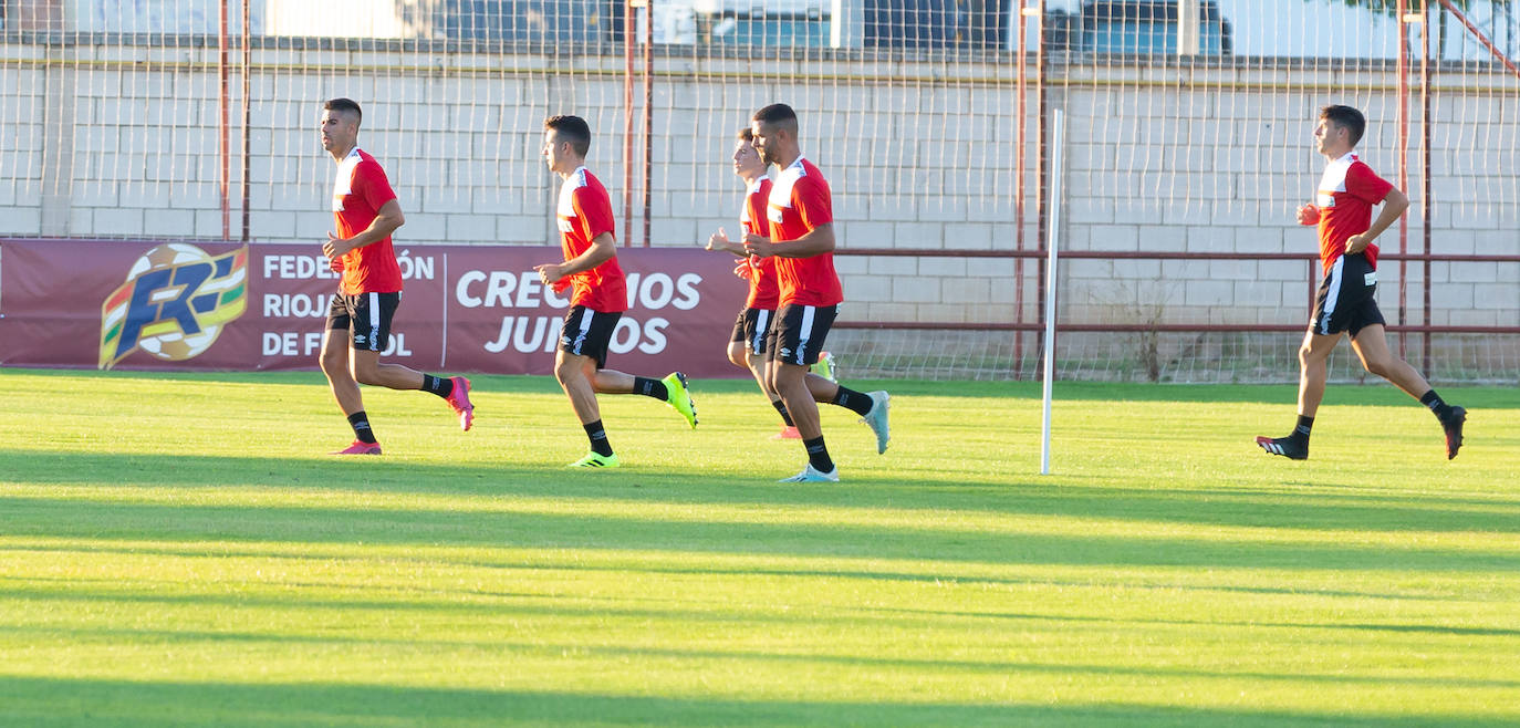 El equipo ha realizado este jueves su primer entrenamiento