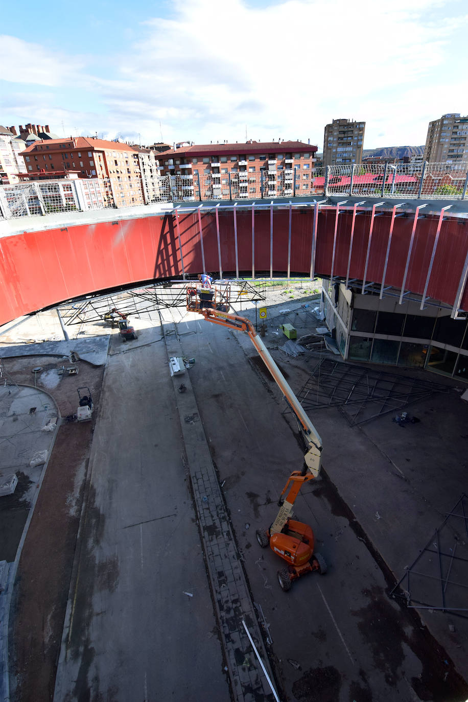 Fotos: Recta fnal para la nueva estación de autobuses de Logroño