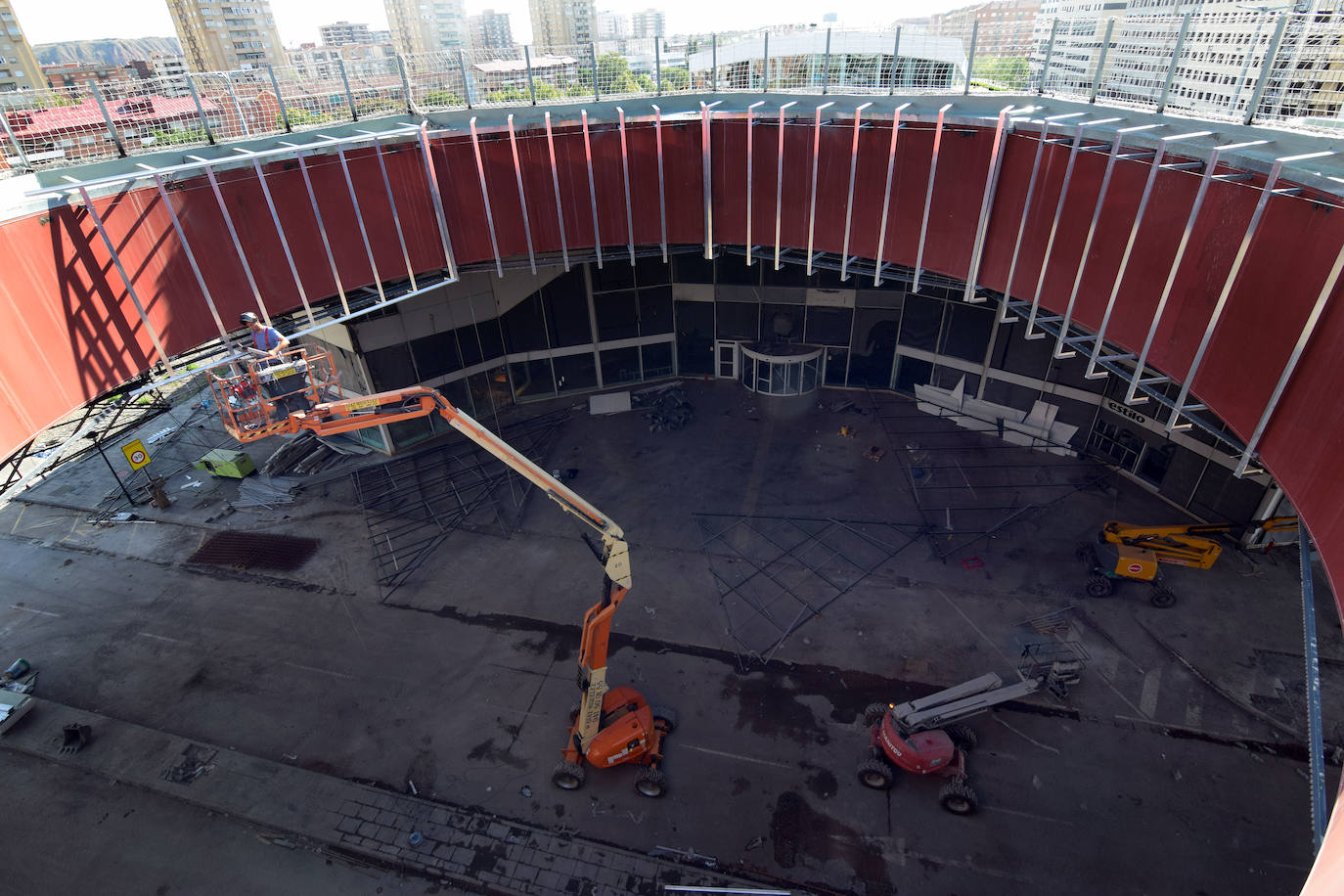 Fotos: Recta fnal para la nueva estación de autobuses de Logroño