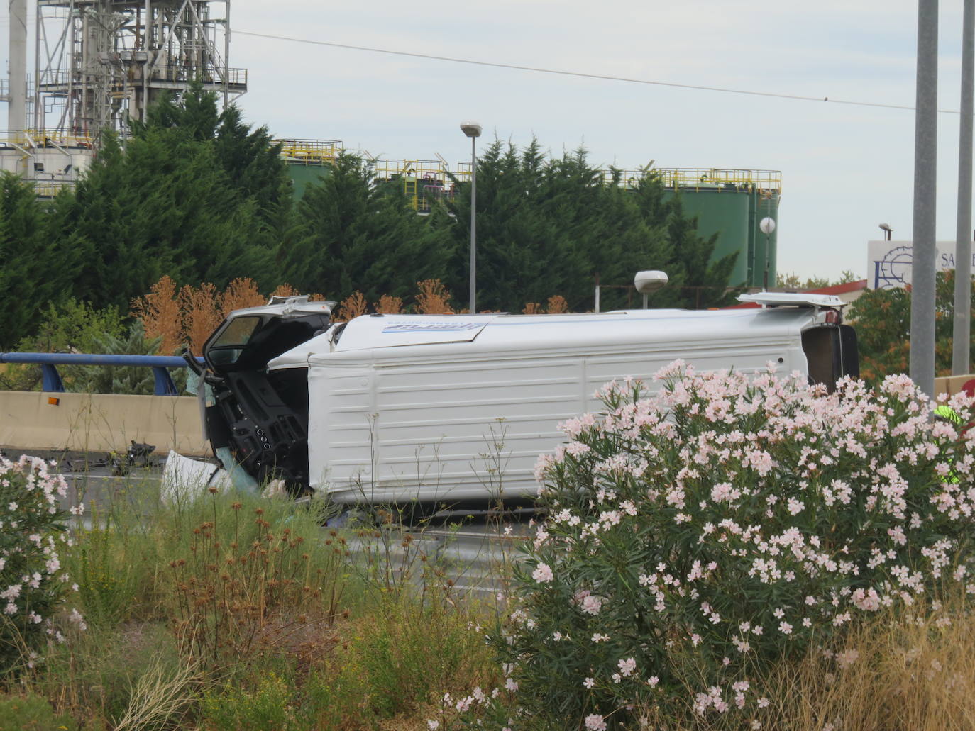 Fotos: Dos fallecidos en un accidente de tráfico en la N-232 en Alfaro