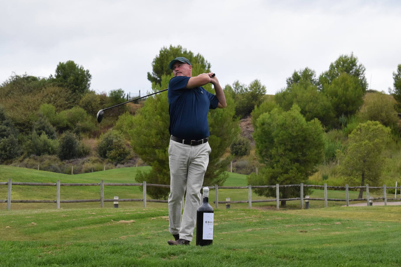 Los jugadores disfrutaron de una nueva jornada de golf en el Torneo Bodegas Altanza, de la Liga de Golf y Vino.