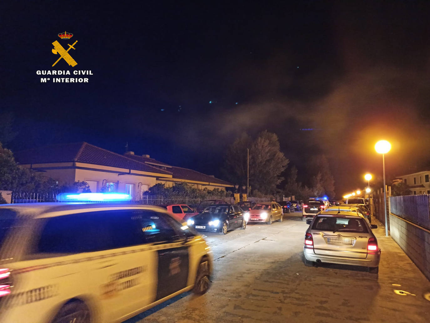 Treinta agentes de la Guardia Civil desalojan una pedida de mano en Casalarreina