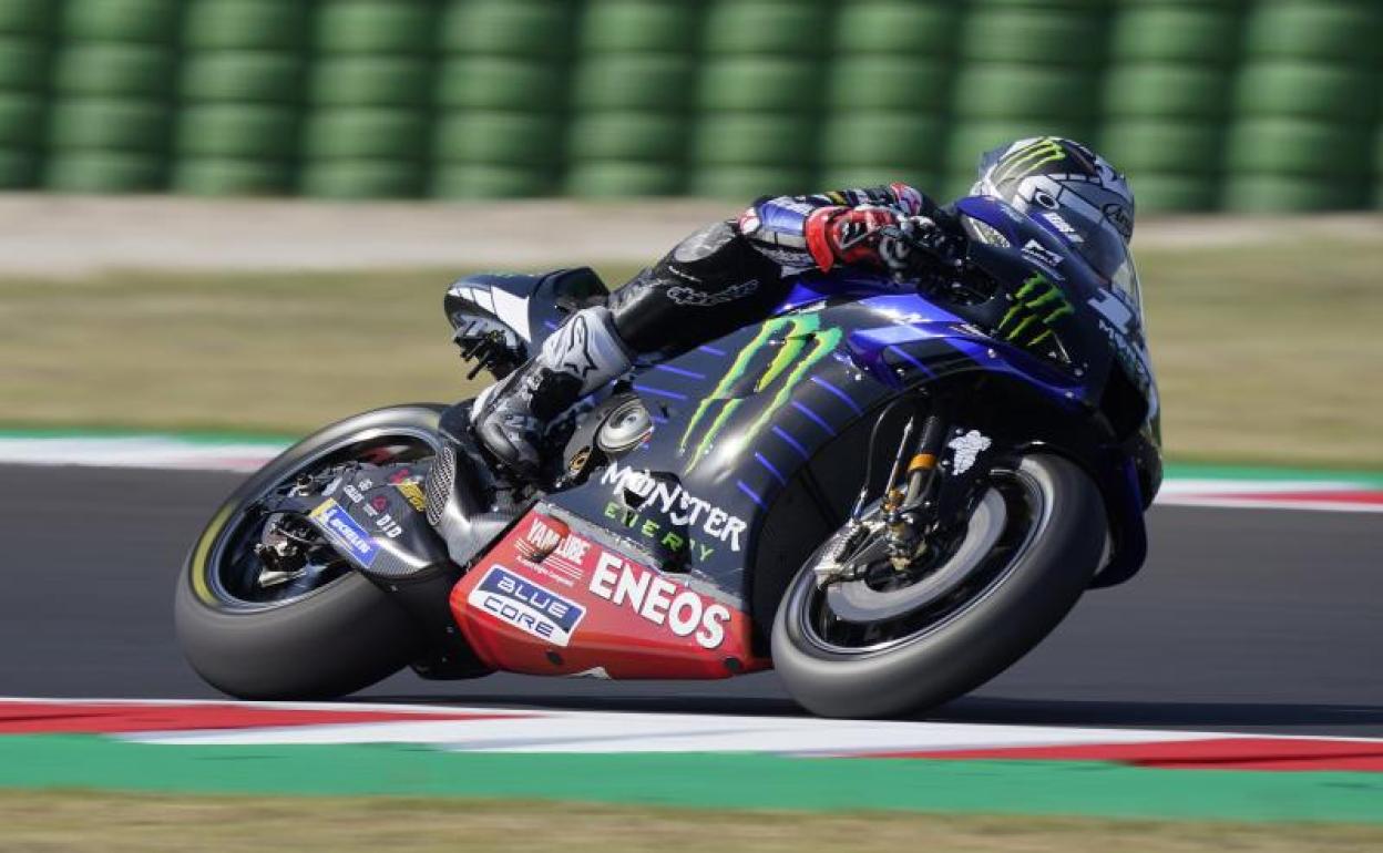 Viñales vuela y lidera la exhibición de Yamaha en Misano