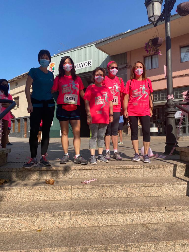 La cita ha estado organizada por el Ayuntamiento en colaboración con la AECC y la Ampa del colegio de la localidad