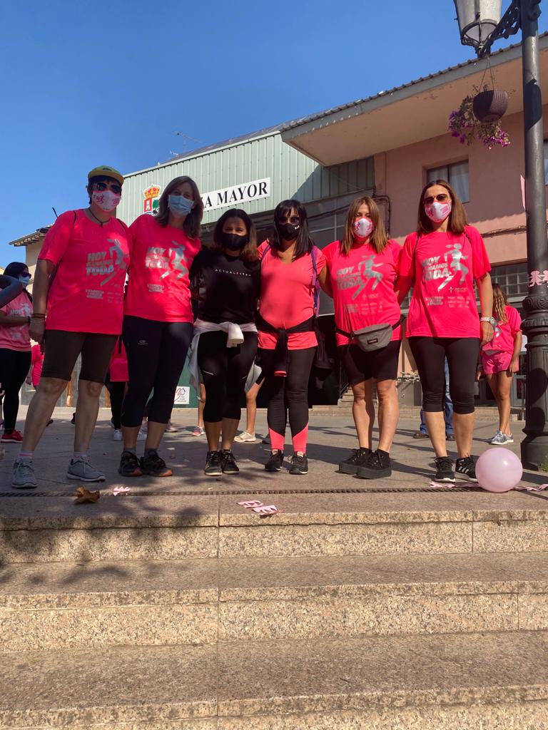 La cita ha estado organizada por el Ayuntamiento en colaboración con la AECC y la Ampa del colegio de la localidad