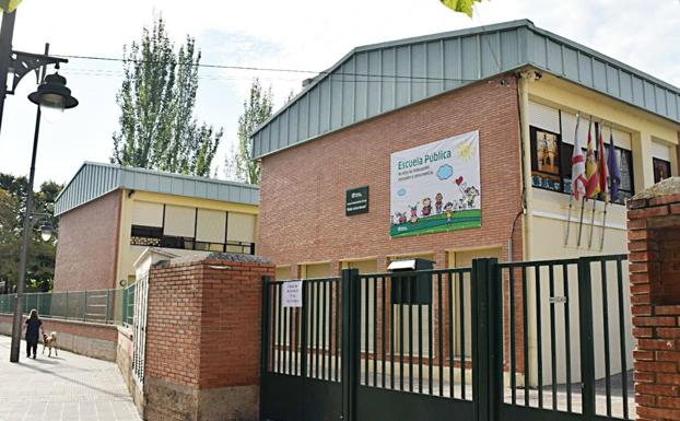 Nuevos positivos en colegios: el Bretón de Logroño y el Ángel Oliván de Calahorra aíslan aulas