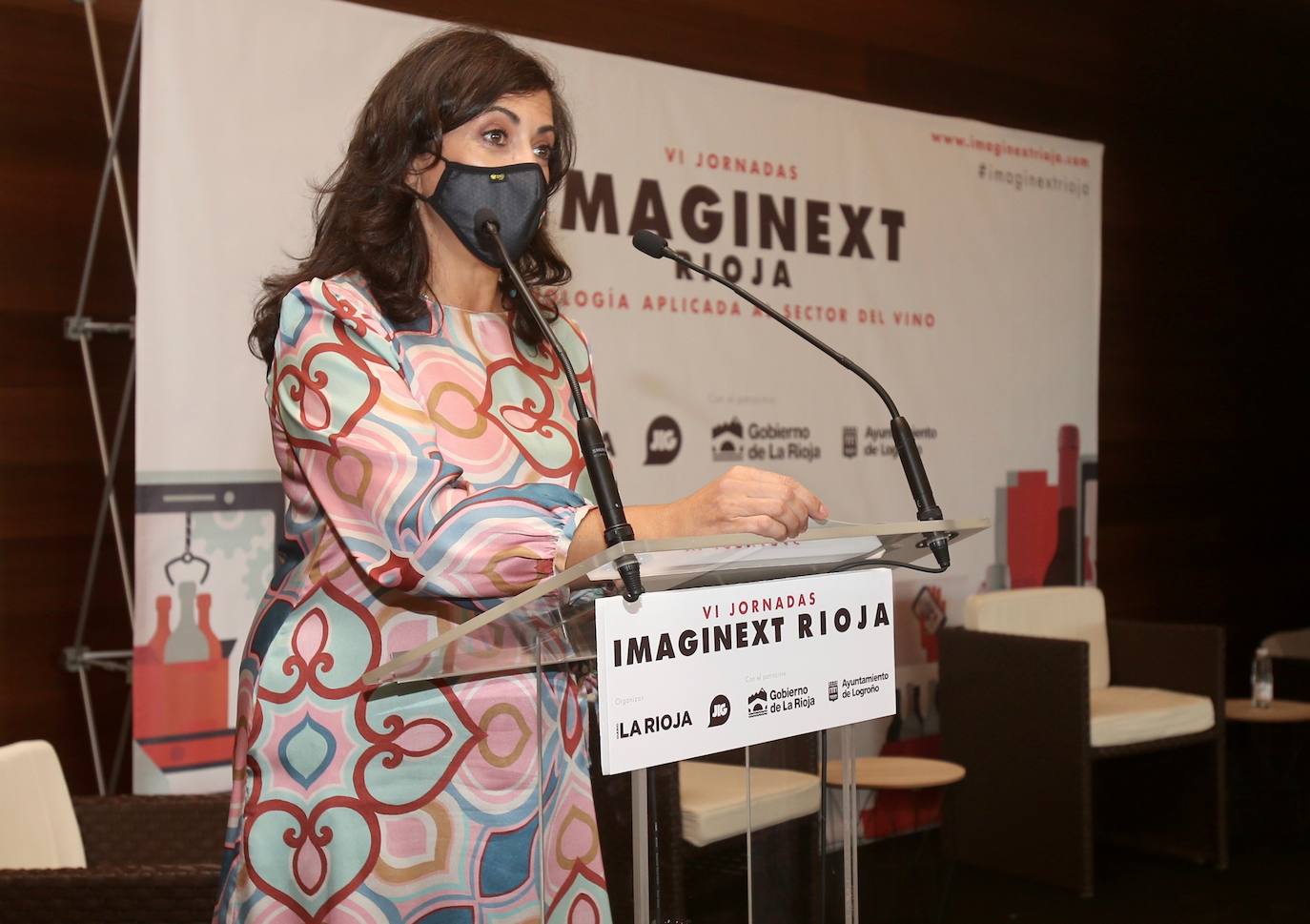 La jornada se ha centrado en las oportunidades ante las que se encuentra el sector del vino, con nuevos canales de comunicación con el cliente