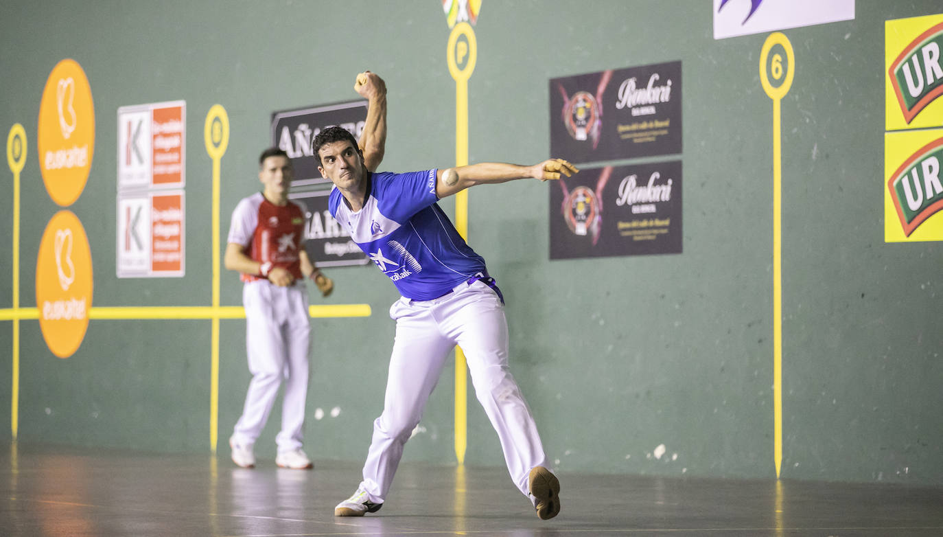 En el partido estelar, Bengoetxea y Martija doblegaron (22-20) a Elezkano y Aretxabaleta