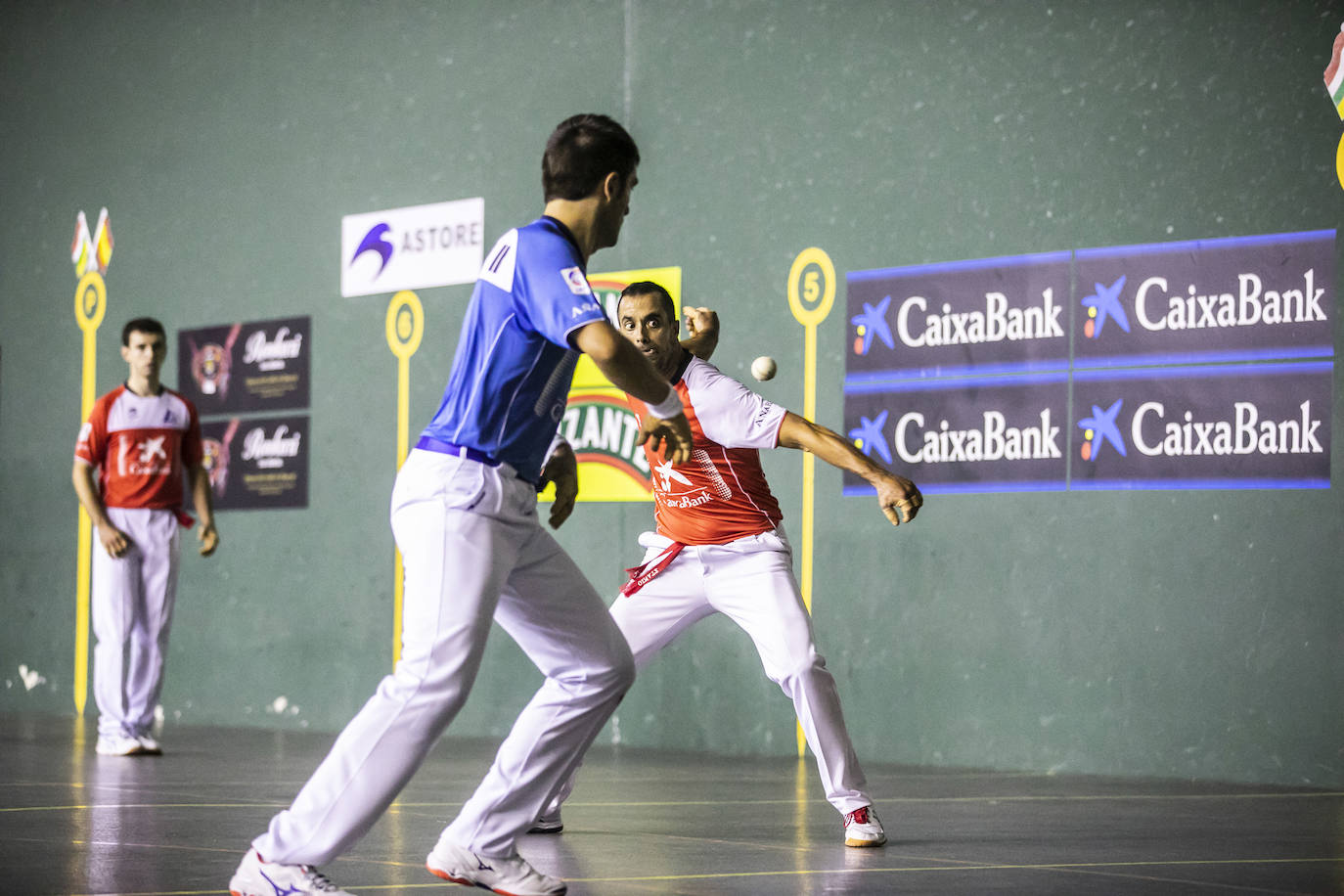 En el partido estelar, Bengoetxea y Martija doblegaron (22-20) a Elezkano y Aretxabaleta