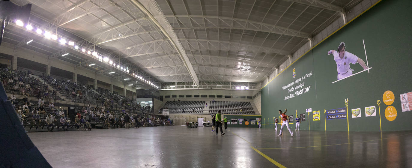 En el partido estelar, Bengoetxea y Martija doblegaron (22-20) a Elezkano y Aretxabaleta