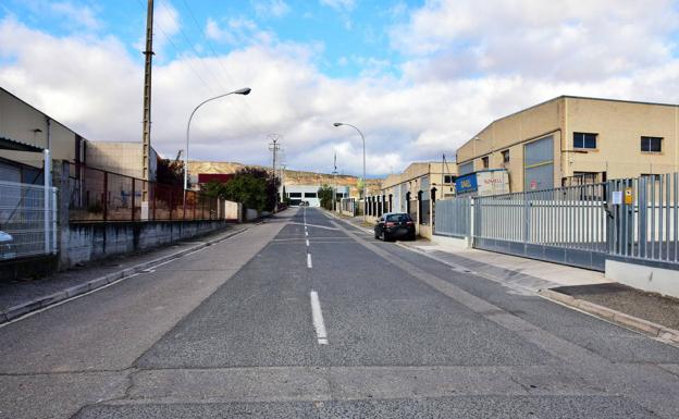 Aprobada la licitación de un acceso ciclista y peatonal al polígono de Cantabria