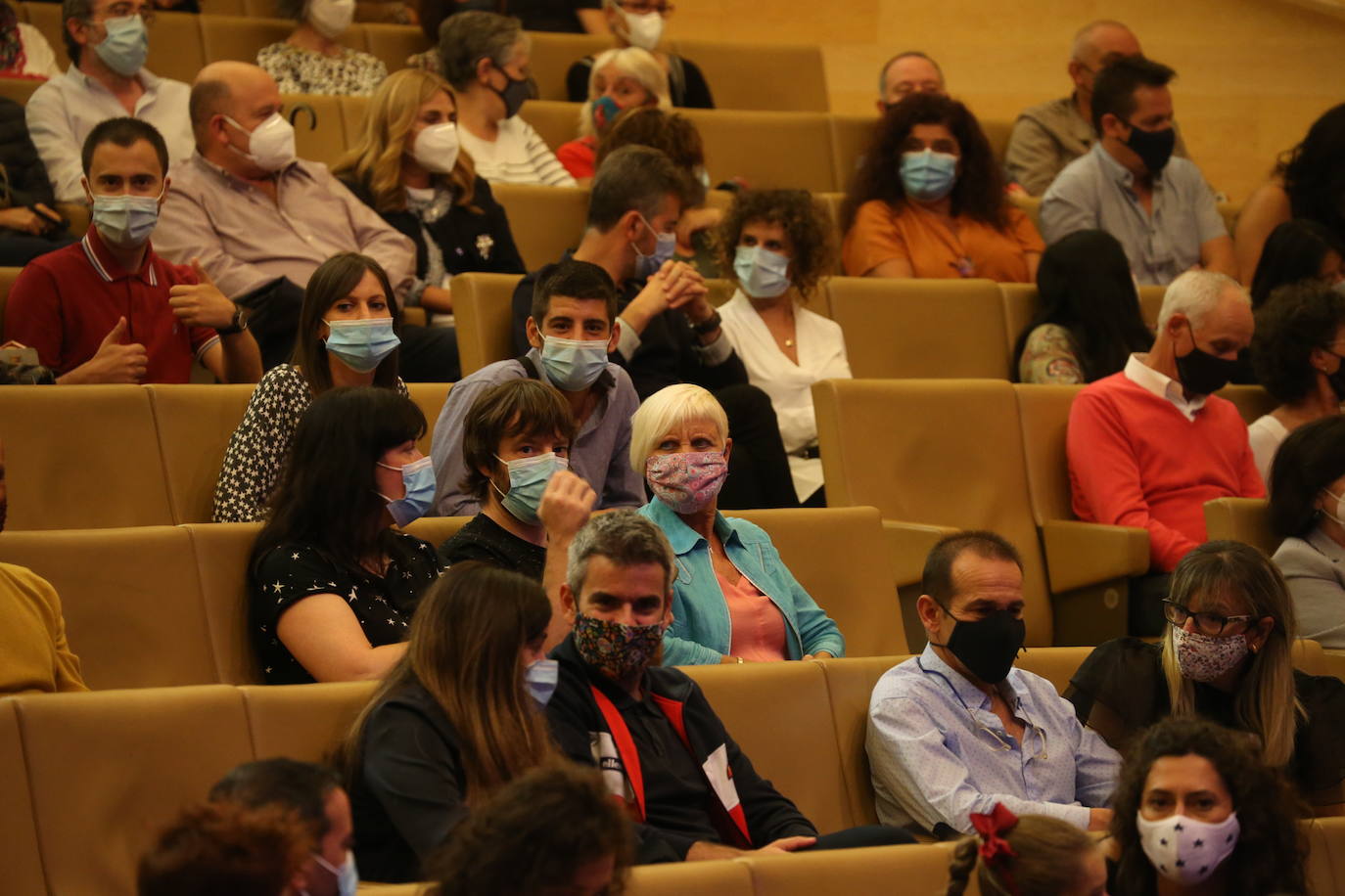 El violinista de origen libanés Ara Malikian cerró anoche en Riojafórum el minifestival 'Rioja en Vivo'.