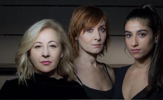 Carmen Machi, Nathalie Poza y Carolina Yuste, en 'Prostitución'