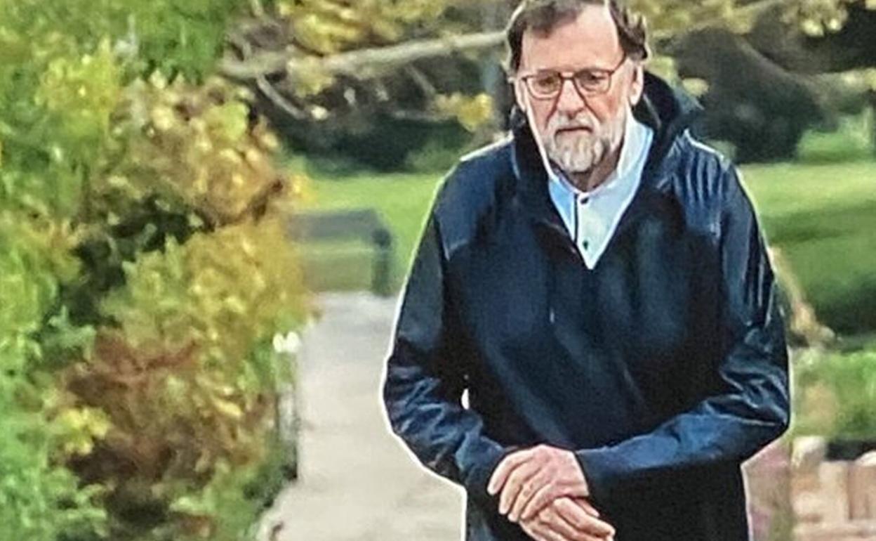 Imagen de Mariano Rajoy, sorprendido saltándose el confinamiento.