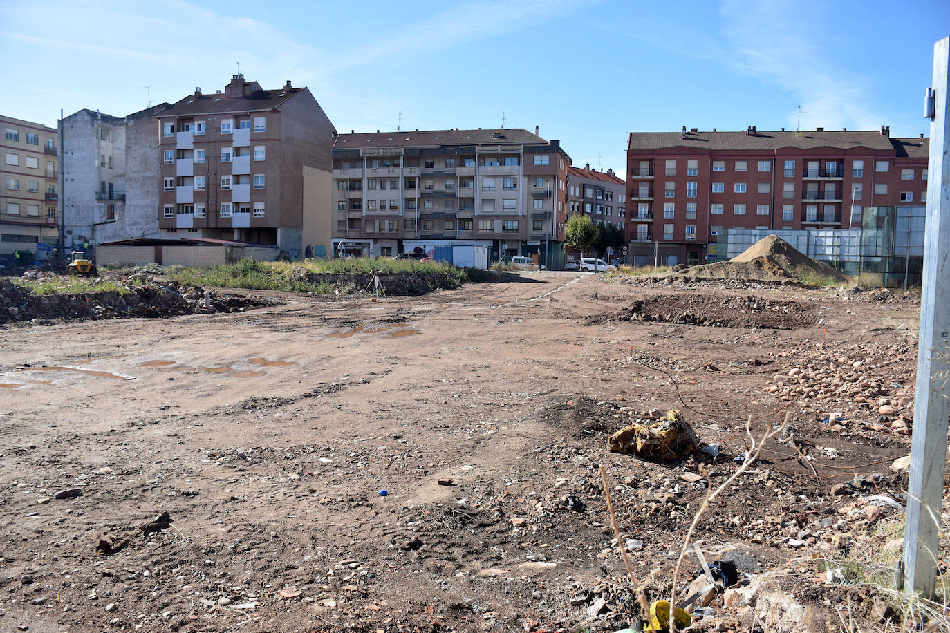 Hallado un tramo de la calzada romana del Ebro entre Varea y Tricio, concretamente de la recta hasta el monte de La Pila, en perfecto estado de conservación